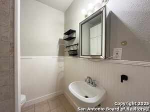 Building Photo - 919 Ripley Ave