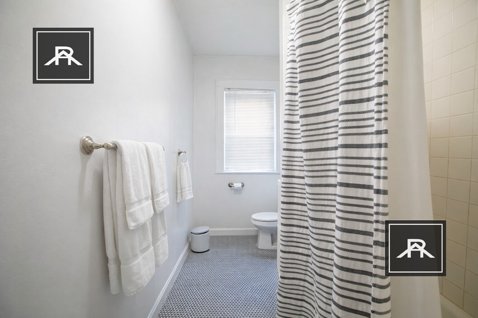 Building Photo - 1468 Commonwealth Ave