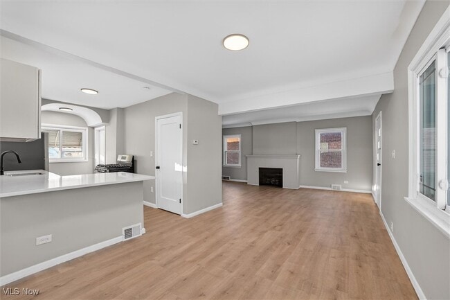 Building Photo - 8910 McCracken Rd