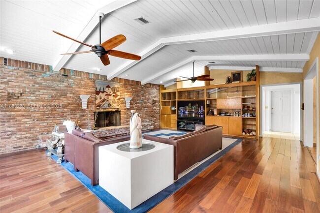 Building Photo - 7210 W Troon Cir