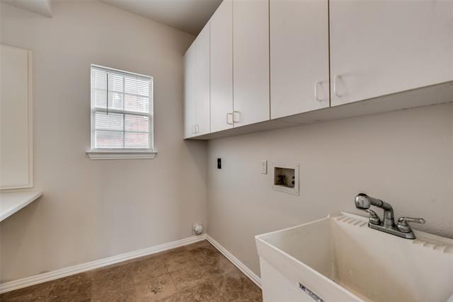 Building Photo - 340 Dogwood Trail