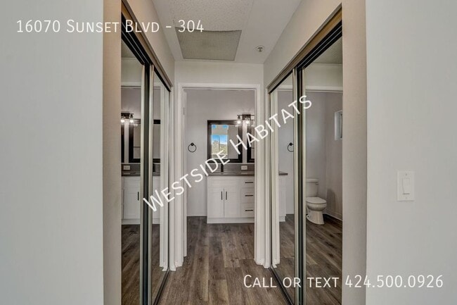 Building Photo - 16070 Sunset - Gorgeous, fully renovated b...
