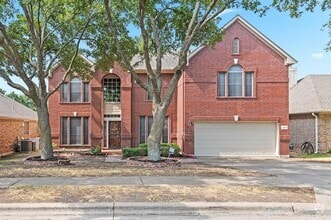 Building Photo - 1601 Chasewood Dr