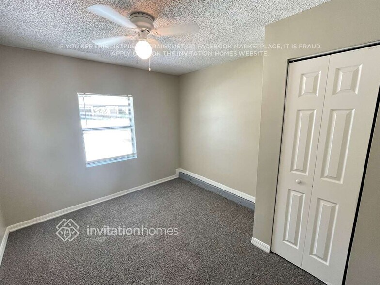 Building Photo - 1220 Piney Branch Cir