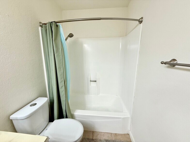 Building Photo - 32221 Alipaz St