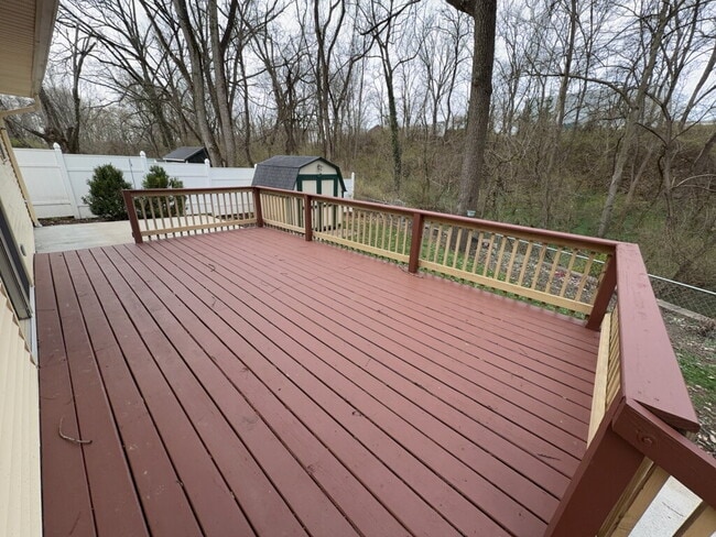 Building Photo - 5754 Nightingale Ct