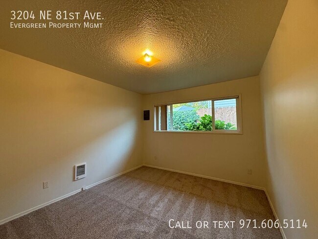 Building Photo - 3204 NE 81st Ave