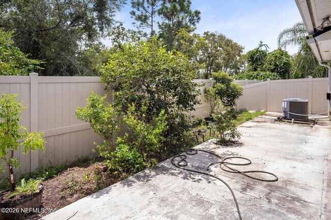 Building Photo - 3737 Coastal Cove Cir