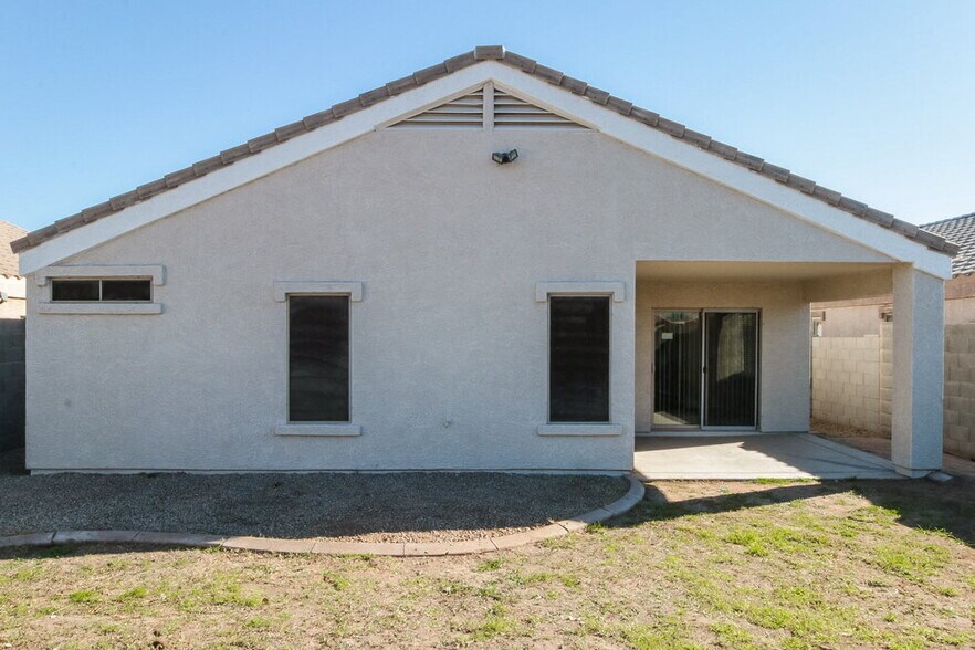Building Photo - 39670 N Kristy Ln