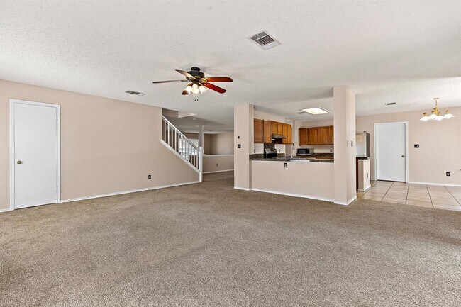 Building Photo - 12943 Dionysus Dr