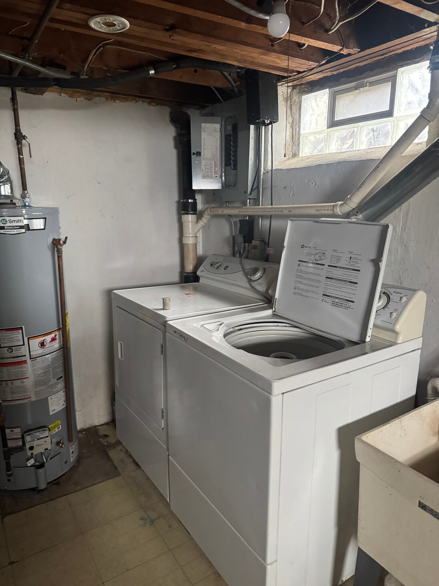 Building Photo - 25265 Coolidge Hwy