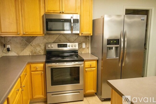 Building Photo - 1613 Apollo Cir