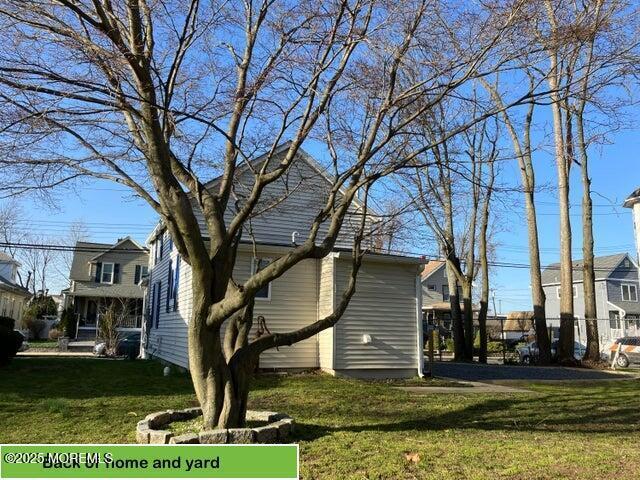Building Photo - 135 3rd St