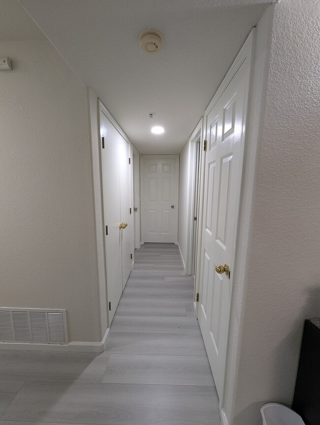 Building Photo - 21239 Gary Dr