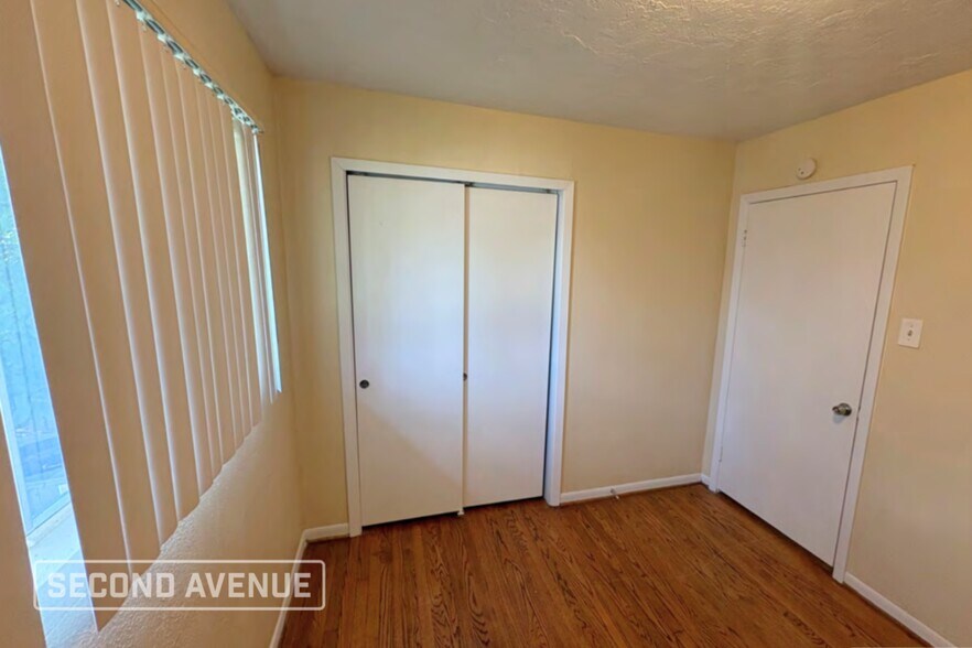 Building Photo - 202 Timber Ln