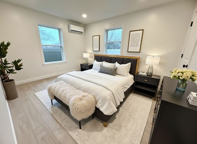 Building Photo - Newly Built 3 Bedroom 1.5 Bathroom Available in Spring Grove!