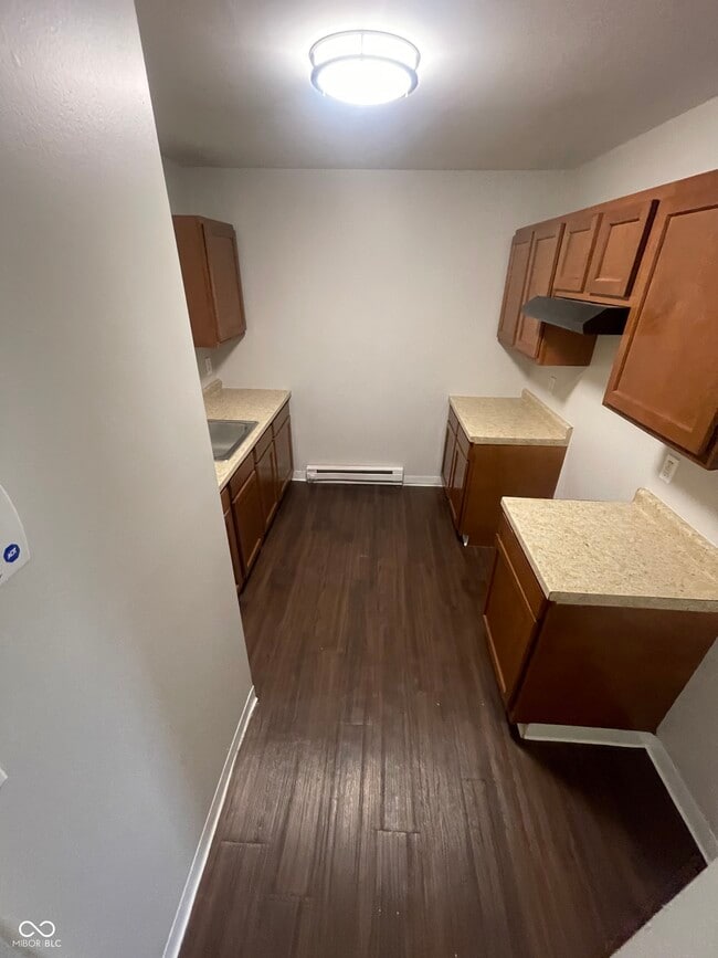 Building Photo - 2045 N Dearborn St