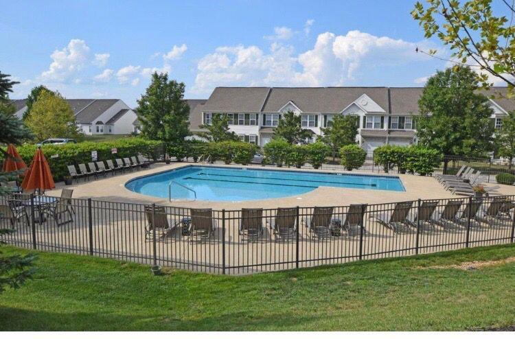 Building Photo - 7248 English Dr