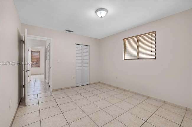 Building Photo - 10212 NW 129th St