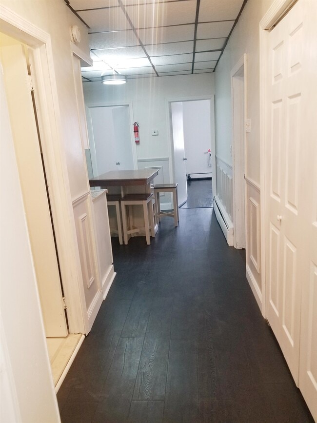 Building Photo - 159 W 10th St