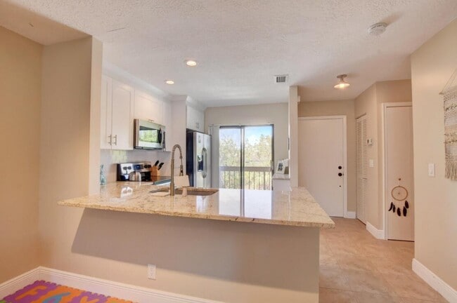 Building Photo - 3220 Frederick Blvd