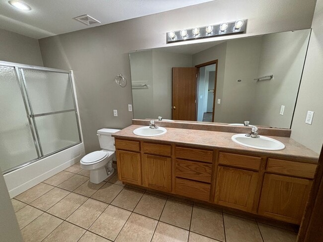 Building Photo - 4317-4319 Morgan Ct