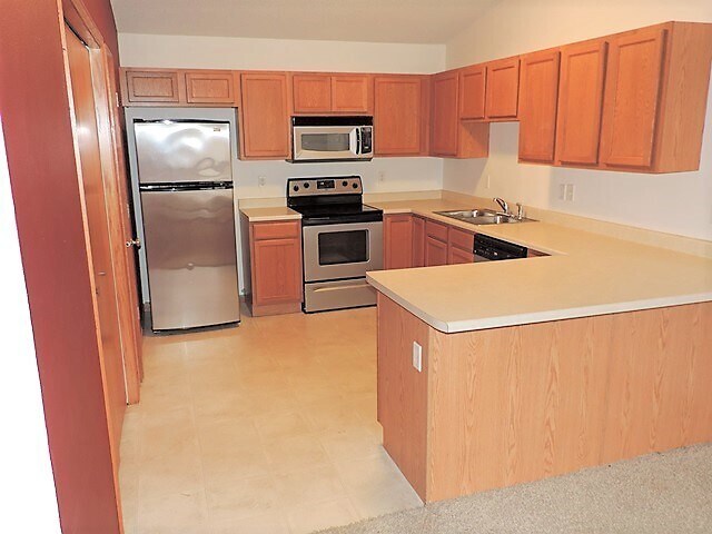 Building Photo - $1200 | 2 Bedroom, 2 Bathroom Condo | No Pets | Available for a September August 1st, 2026 Move In!