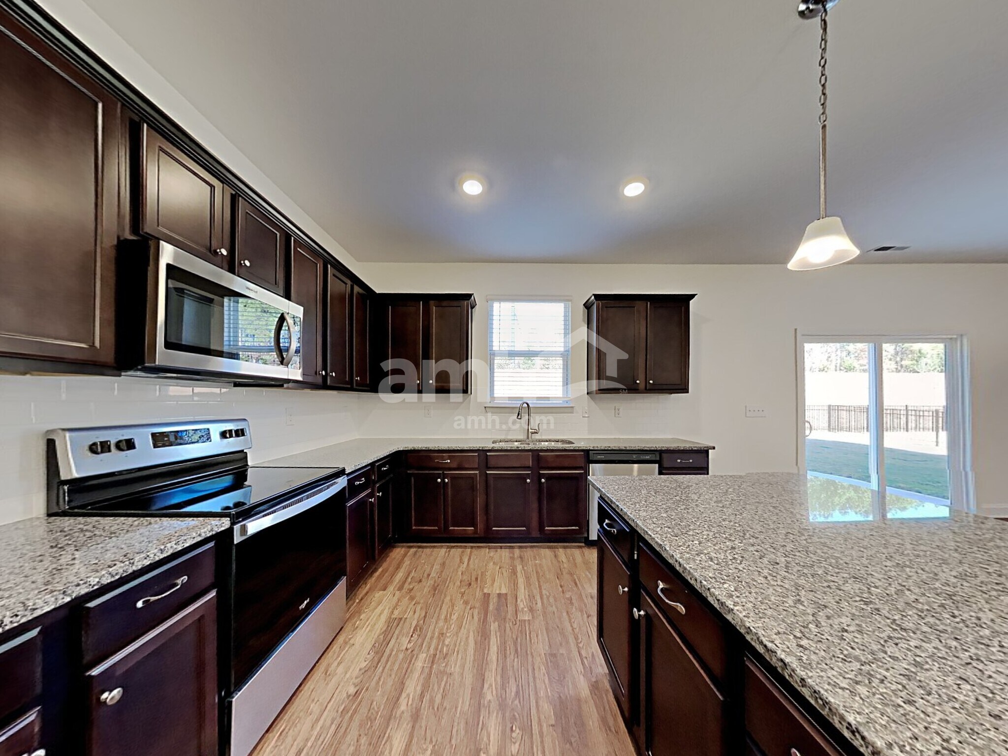 Building Photo - 1136 Bentley Pl