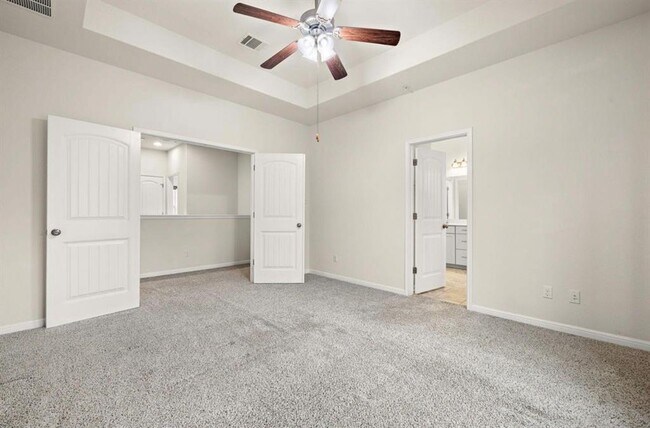 Building Photo - 7220 Wyoming Springs Dr