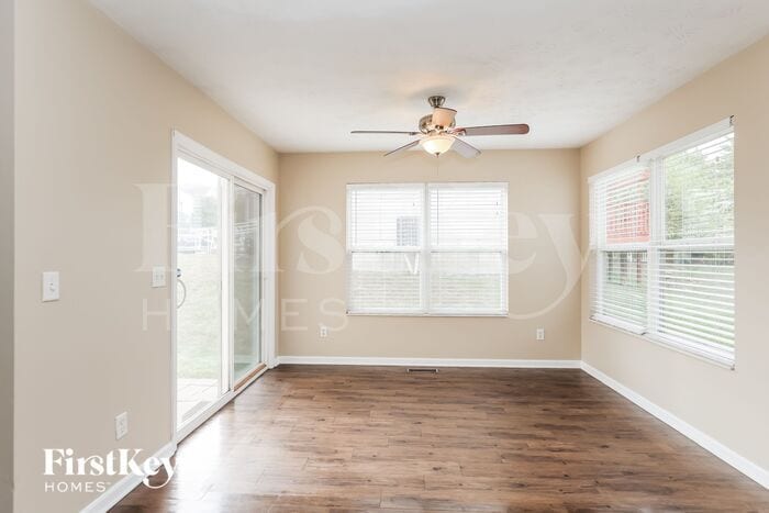 Building Photo - 100 Teil Tree Ct