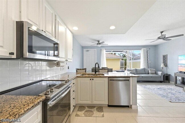 Building Photo - 6076 Islandwalk Blvd