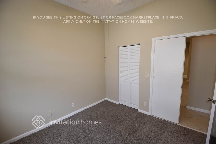 Building Photo - 7178 Catalina Isle Dr