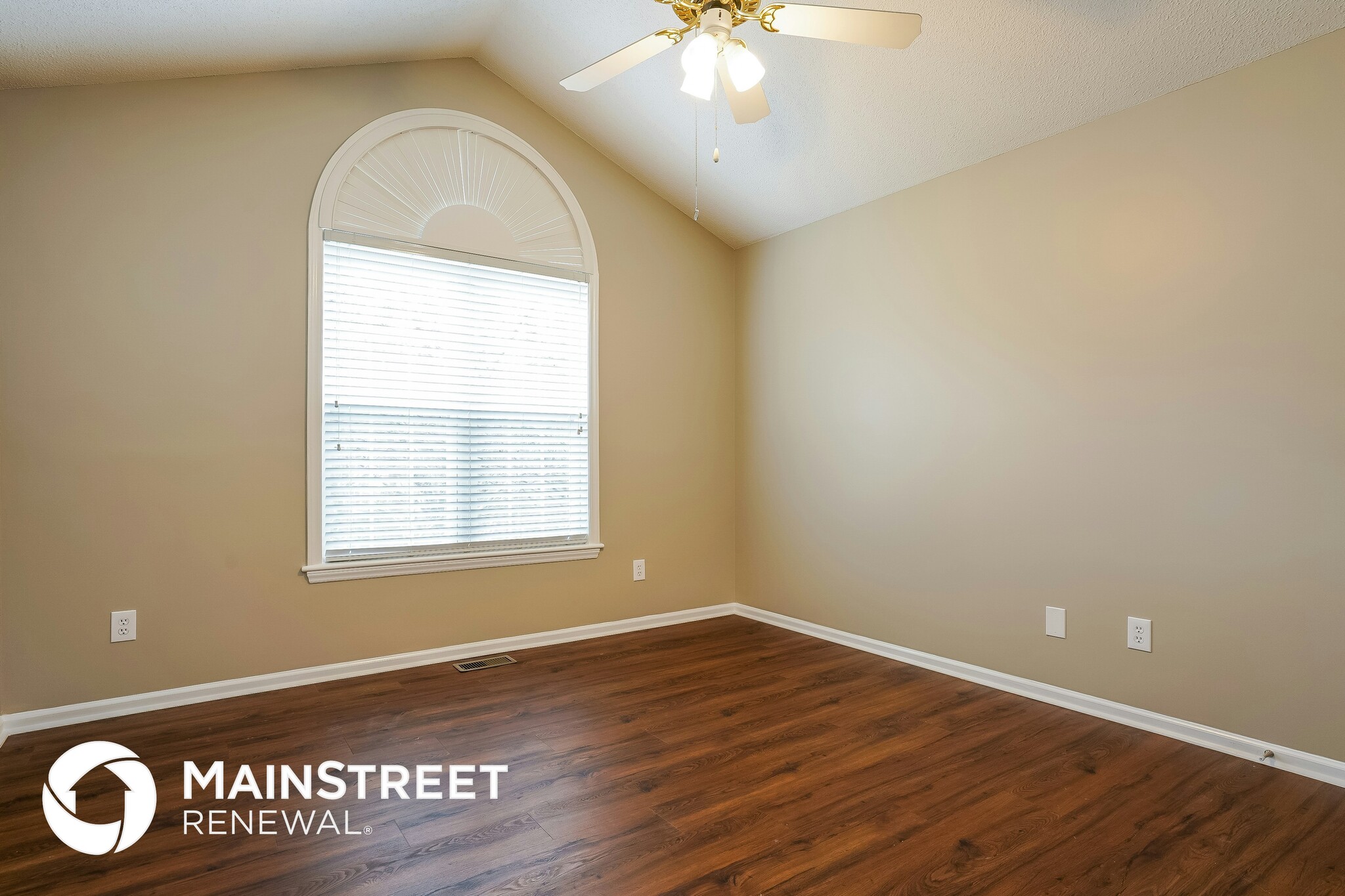 Building Photo - 506 Crenshaw Ct