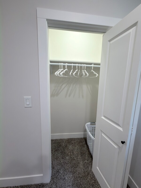 Building Photo - 6530 S Champlain Ave