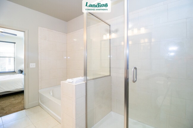 Building Photo - 1377 Dresden Dr