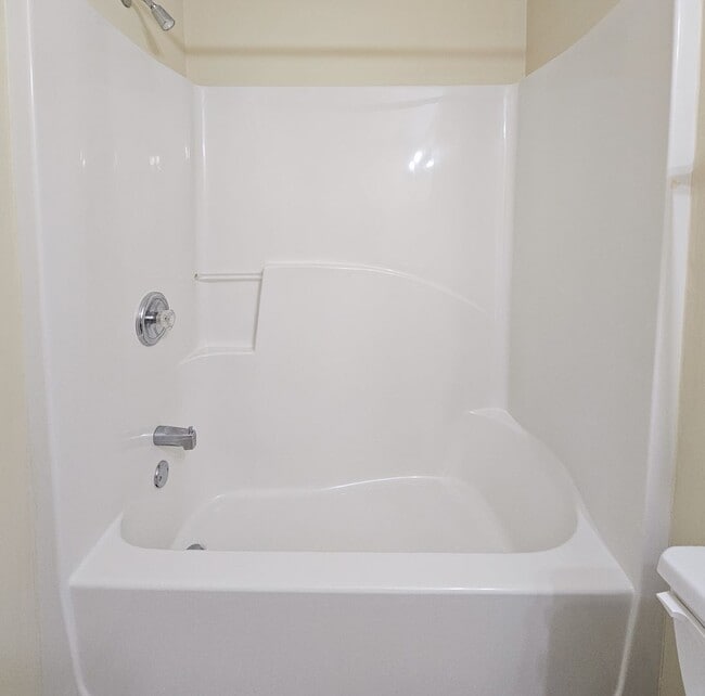 Building Photo - 857 Ashley Michelle Ct