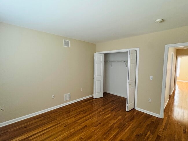 Building Photo - 55 Augusta Way