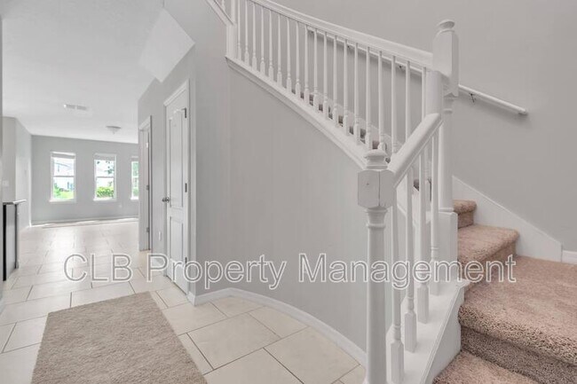 Building Photo - 225 Tarracina Way
