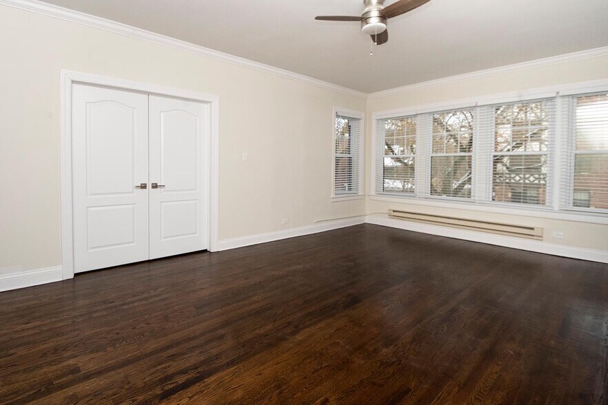 Building Photo - 1130 Maple
