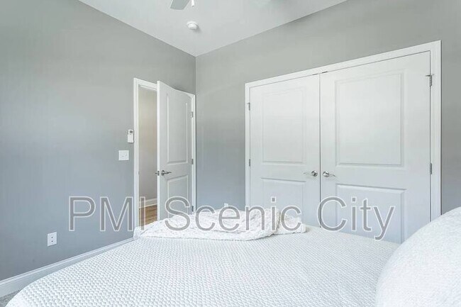 Building Photo - 1974 Addi Ln