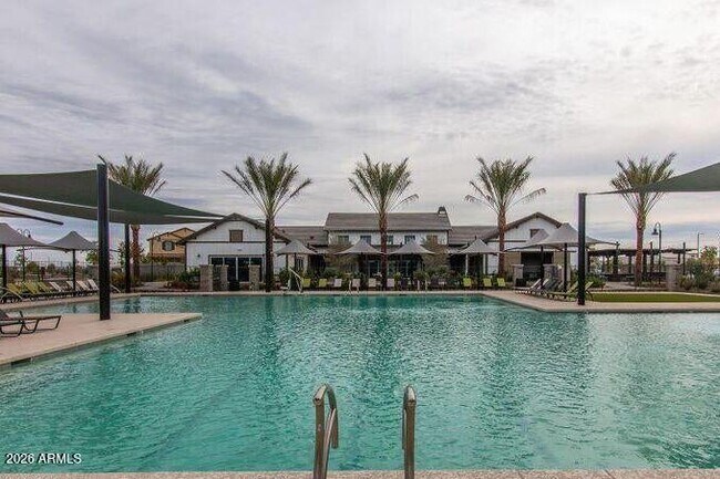 Building Photo - 13682 N 144th Ln