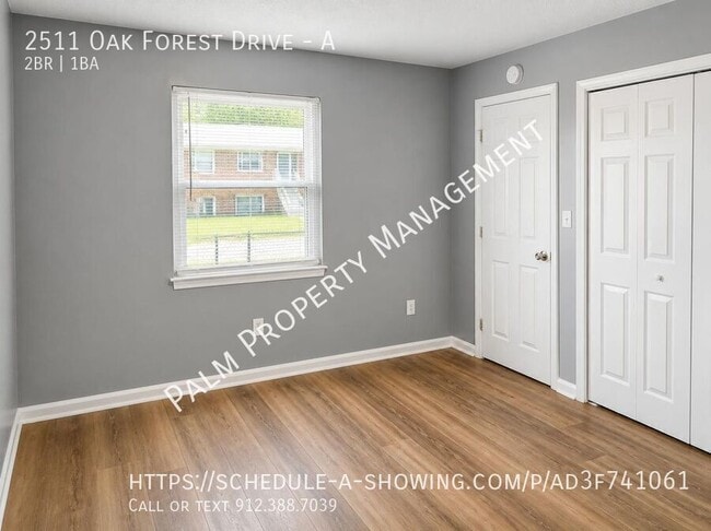 Building Photo - 2511 Oak Forest Dr