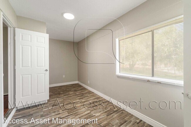 Building Photo - 4 br, 2 bath House - 4108 Agate St