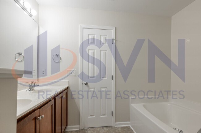 Building Photo - Spacious 3-Bedroom Home in Northeast Durham!