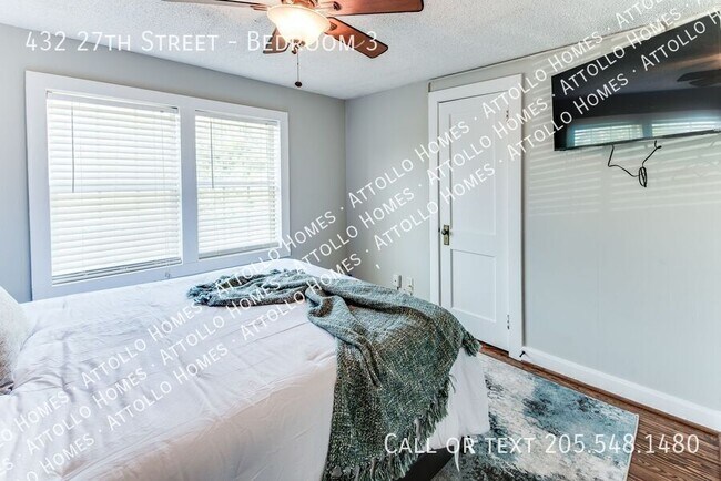 Building Photo - 432 27th St