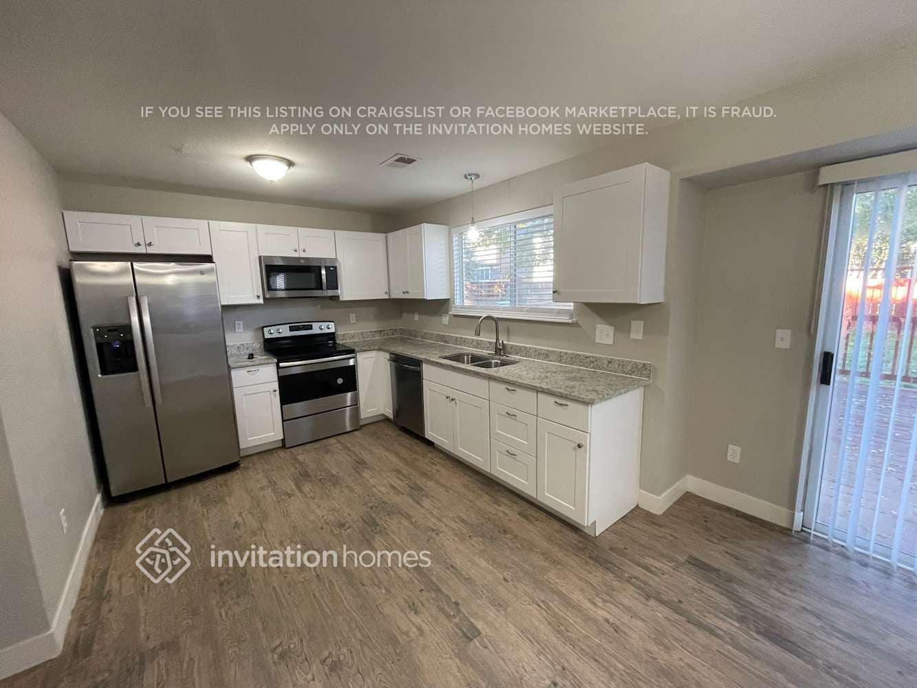 Building Photo - 10523 Hyacinth Pl