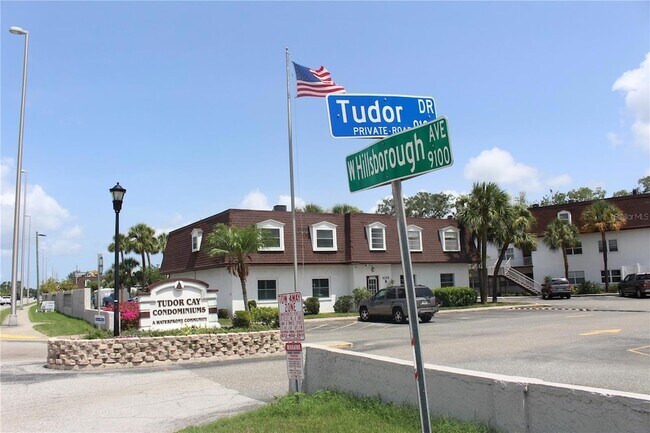 Building Photo - 9101 Tudor Dr