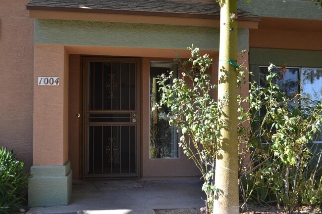 Building Photo - 4114 E Union Hills Dr