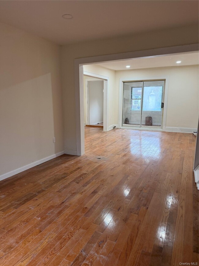 Building Photo - 30-21 37th St