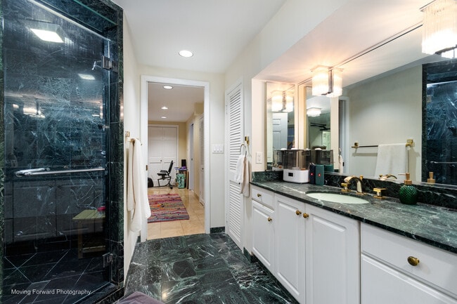 Building Photo - 3716 N Fremont St